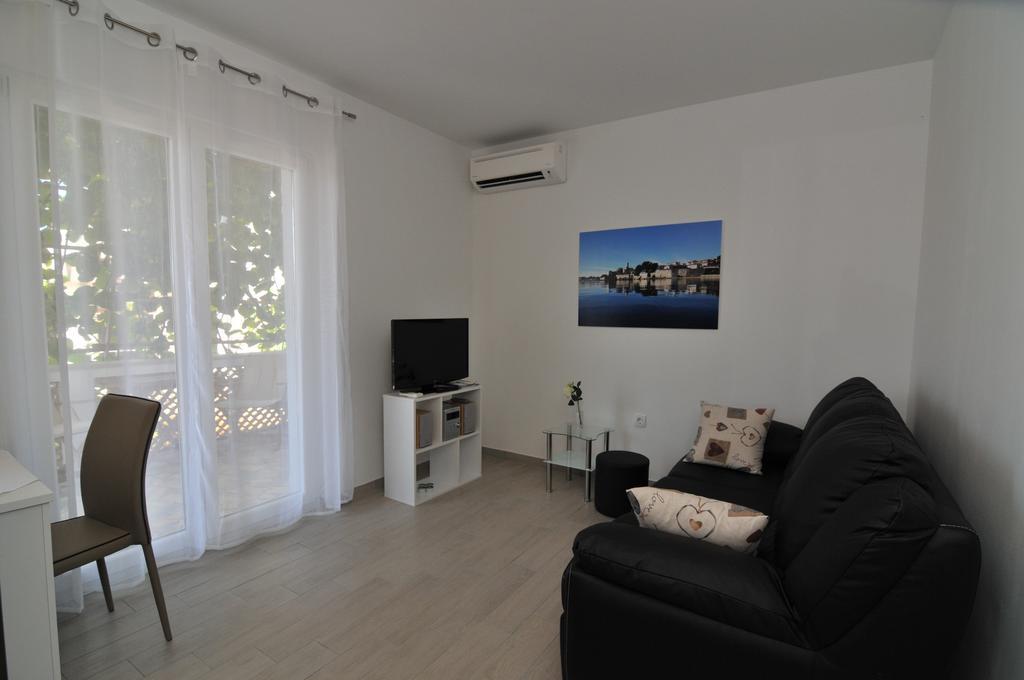 Apartments Kankul Đảo Krk Ngoại thất bức ảnh
